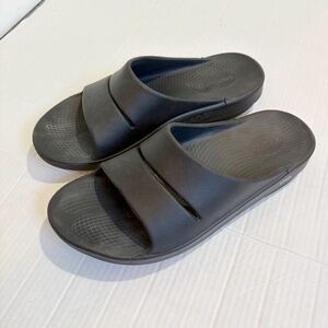 Oofos Ooah Slide Sandals Recovery Sandals Size 12 Size EU 45 Black Comfort Foam